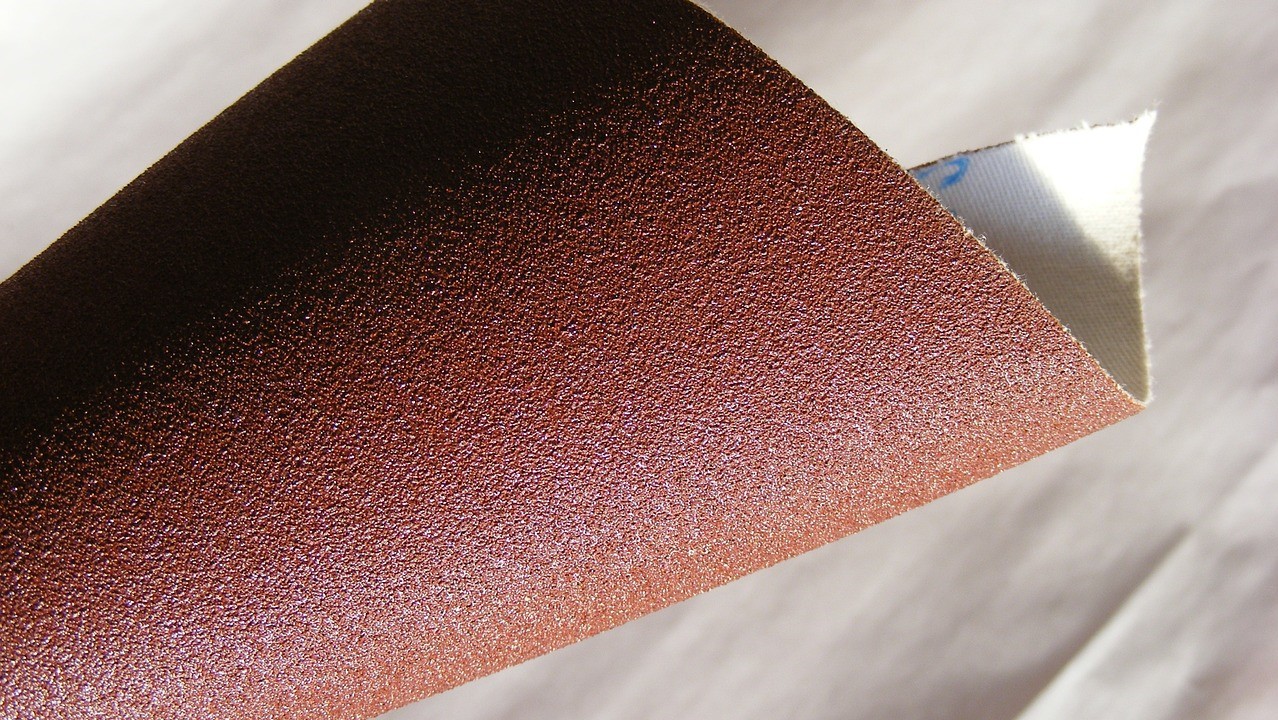 What are the abrasives and what are they for?